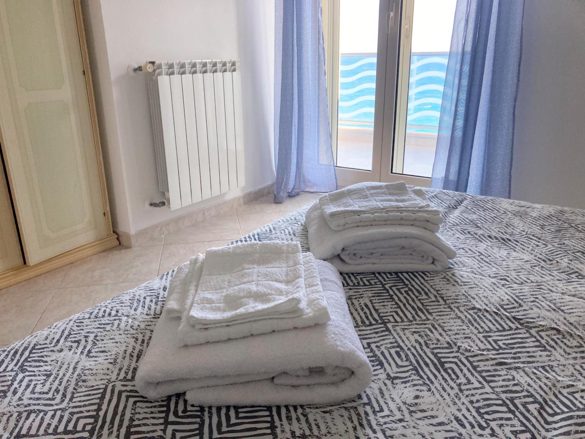 Milu'Seaview Ampia Casa Vista Mare Apartment Giovinazzo Exterior photo