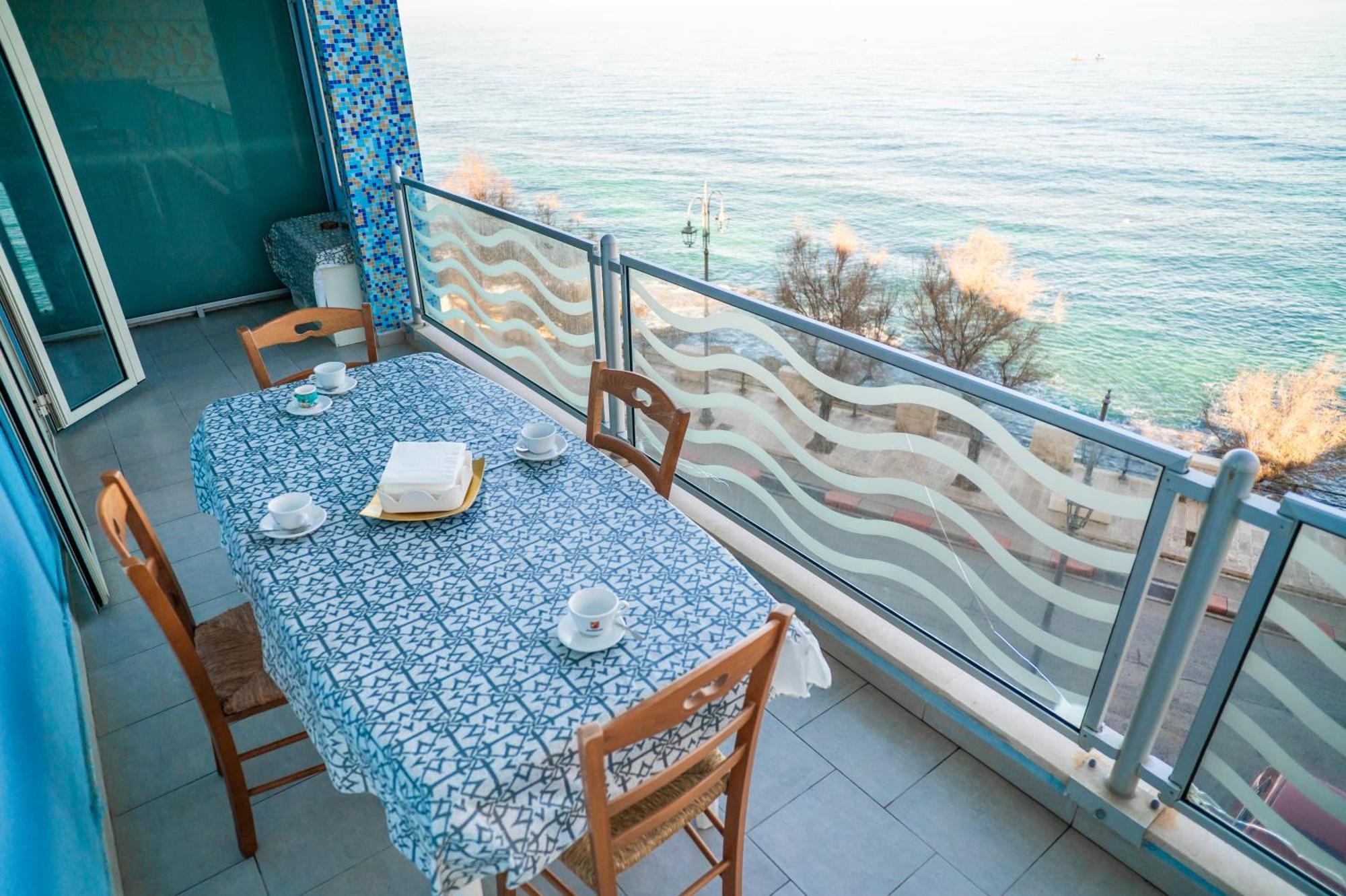 Milu'Seaview Ampia Casa Vista Mare Apartment Giovinazzo Exterior photo